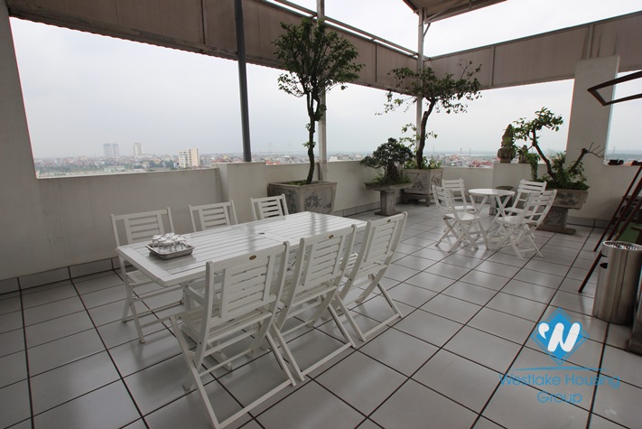 Beautiful and high quality apartment with two bedrooms for rent in Tay Ho, Ha Noi